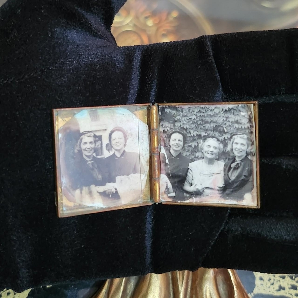 1930s Antique Photos in Frame